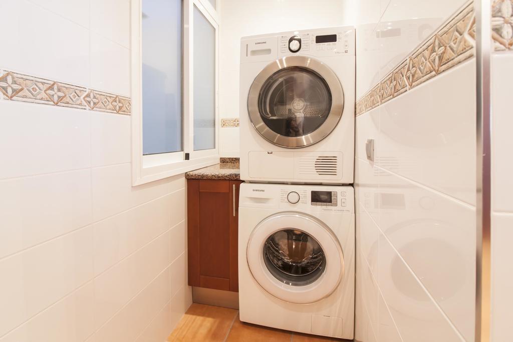 Malagueta 17 Freshapartments マラガ エクステリア 写真
