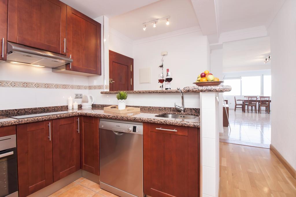 Malagueta 17 Freshapartments マラガ エクステリア 写真